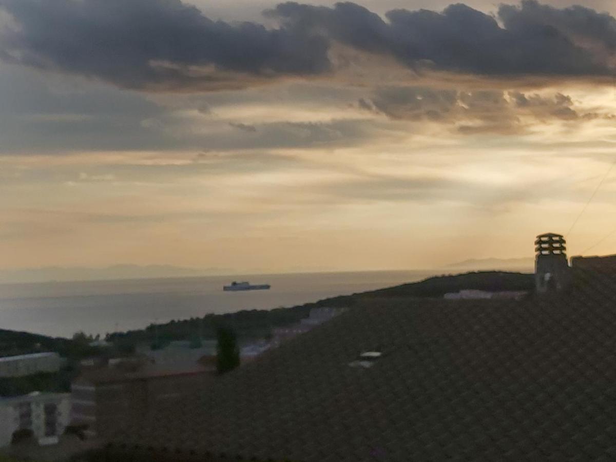 Beach House Piombino Exterior foto